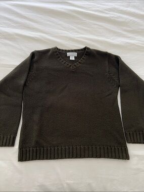 Jennifer Moore Women's V-Neck Sweater in Dark Brown